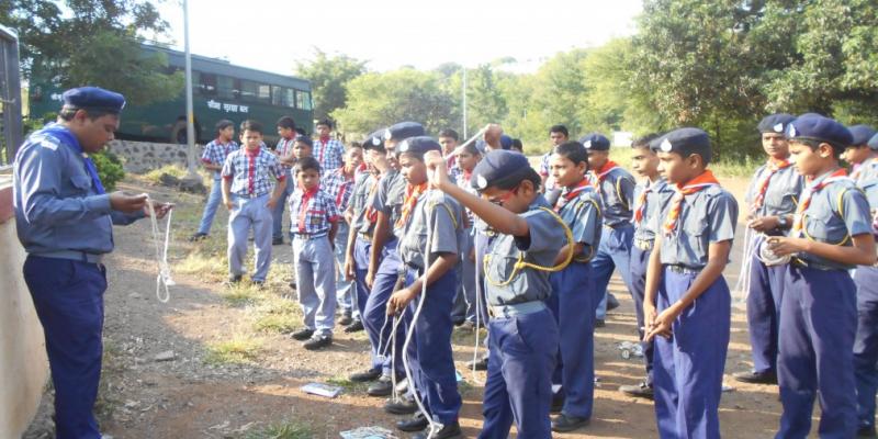 जम्मू में स्काउट एंड गाइड्स का किया गया आयोजन, बच्चों को जागरुक और जिम्मेदार नागरिक बनने का सिखाया गया पाठ