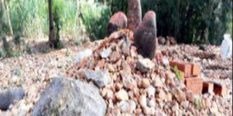 एक ऐसा मंदिर जहां चढ़ता है पत्थर का चढ़ावा