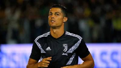 फुटबॉलर खिलाड़ी क्रिस्टियानो रोनाल्डो पर अमेरिकी महिला ने लगाया रेप का आरोप