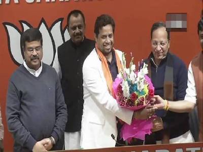 टीएमसी सांसद सौमित्र खान बीजेपी में हुए शामिल